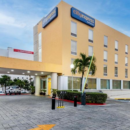 City Express By Marriott Cancún Esterno foto