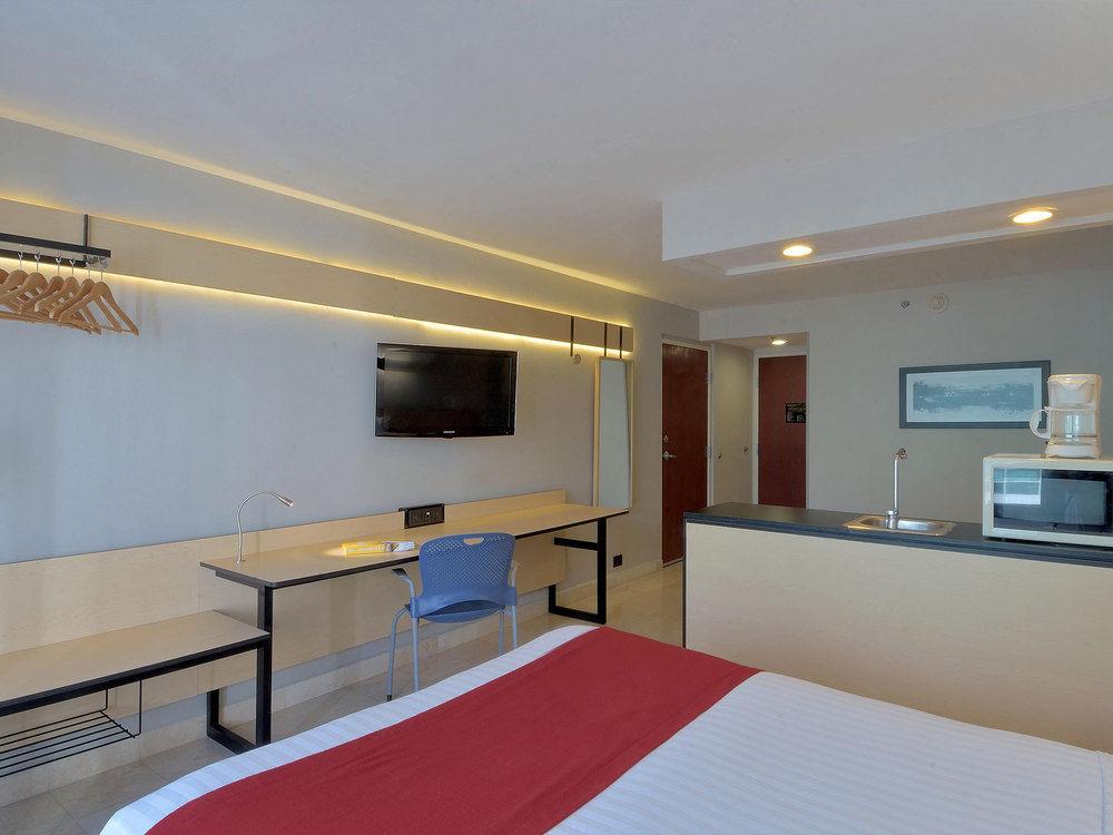 City Express By Marriott Cancún Esterno foto